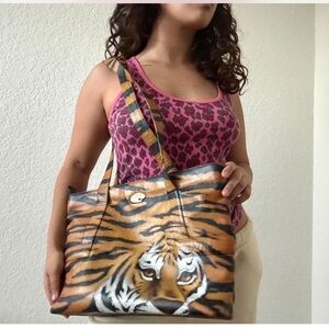 Y2k Insane vintage tiger hand painted bag